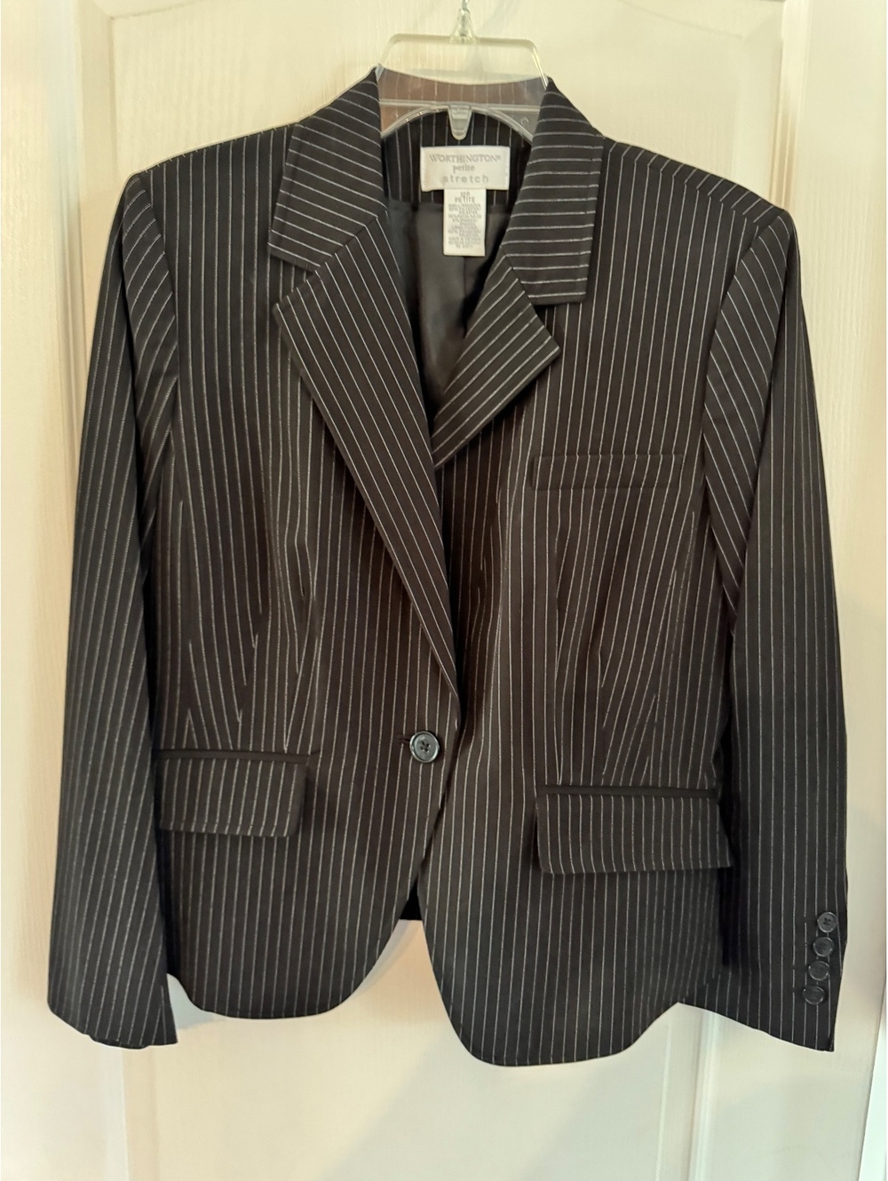 Worthington Petite Stretch Black Pinstripe Suit Jacket Blazer Size 12P